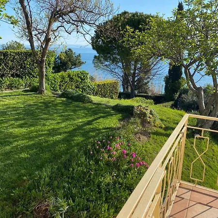 בית נופש - Pocitniska Hiska V Fiesi, *