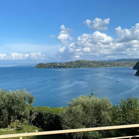 - Pocitniska Hiska V Fiesi, *