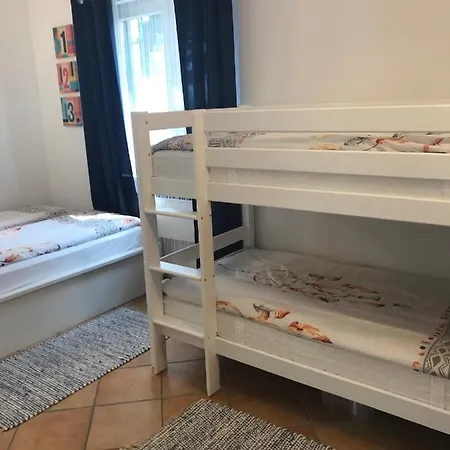 - Pocitniska Hiska V Fiesi, *