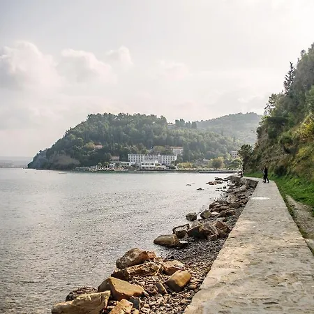 Nyaraló - Pocitniska Hiska V Fiesi, Piran