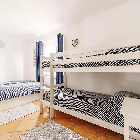 - Pocitniska Hiska V Fiesi, Nyaraló