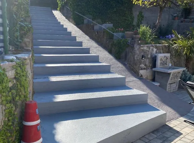 - Pocitniska Hiska V Fiesi, Holiday home *