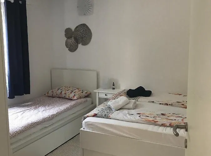 Holiday home - Pocitniska Hiska V Fiesi,