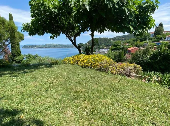 - Pocitniska Hiska V Fiesi, 度假居 *