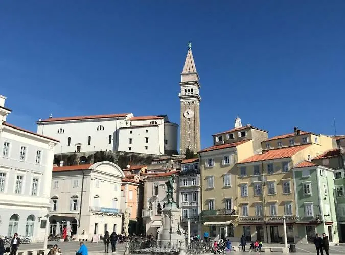 - Pocitniska Hiska V Fiesi, 度假居