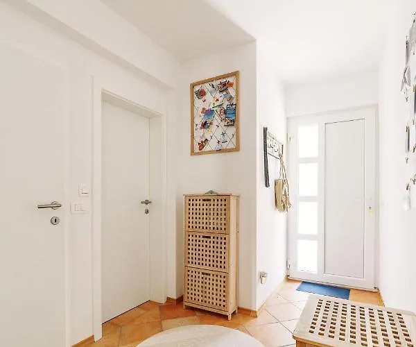 度假居 - Pocitniska Hiska V Fiesi, *